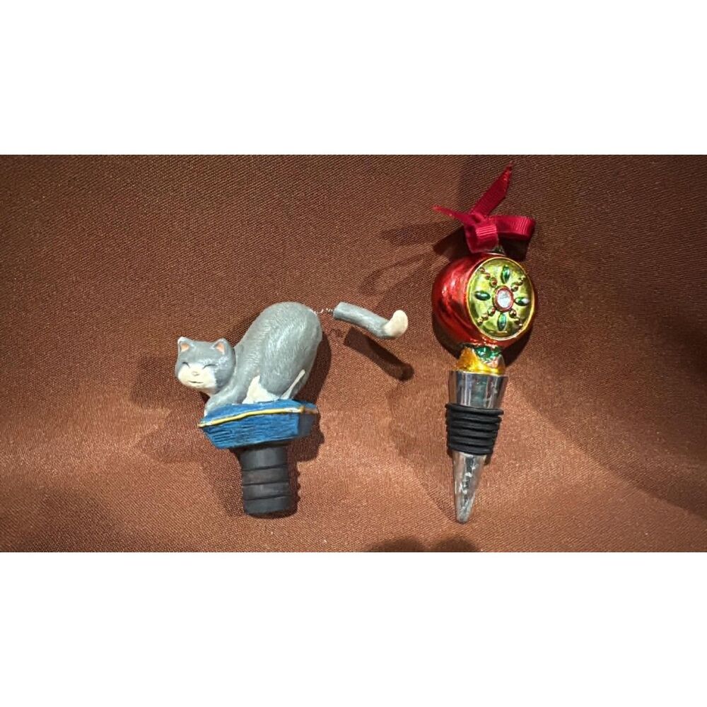 2 Wine Bottle  Stopper Christmas and Cat